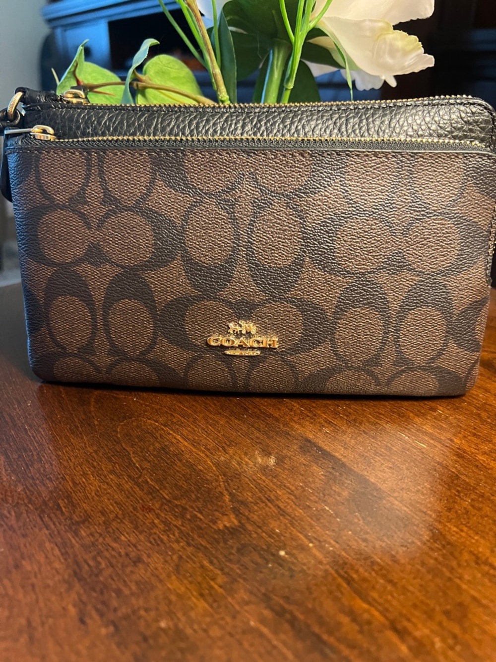 SOLD!!! Coach Dark Brown and Black Signature Canvas Wristlet - Picture 3 of 14